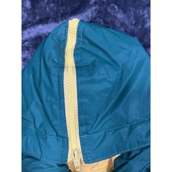 Vintage Green Bay Packers Game Day Jacket XL Hooded Rain Coat Yellow Lining - Picture 7 of 13